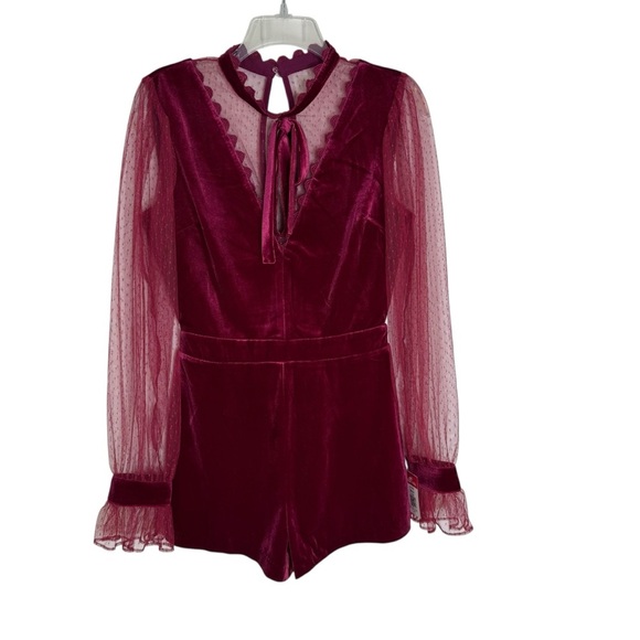 NWT Endless Rose Velvet and Lace Romper Wine Size S - Picture 9 of 12